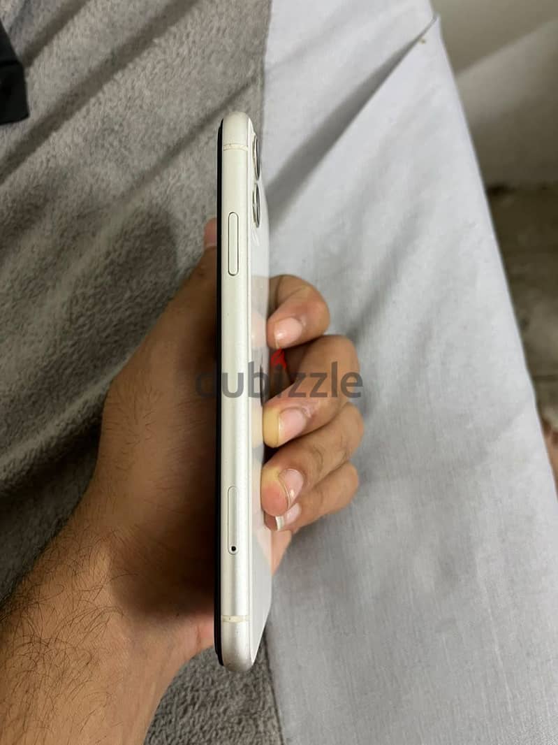 آبل - آيفون 11 3