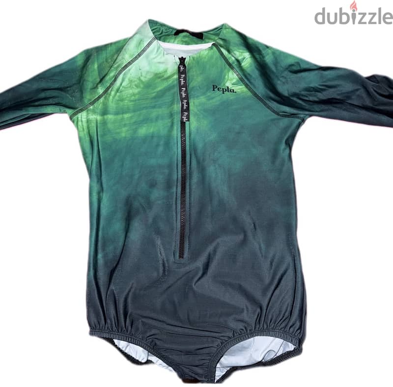 Pepla emerald rashguard 2