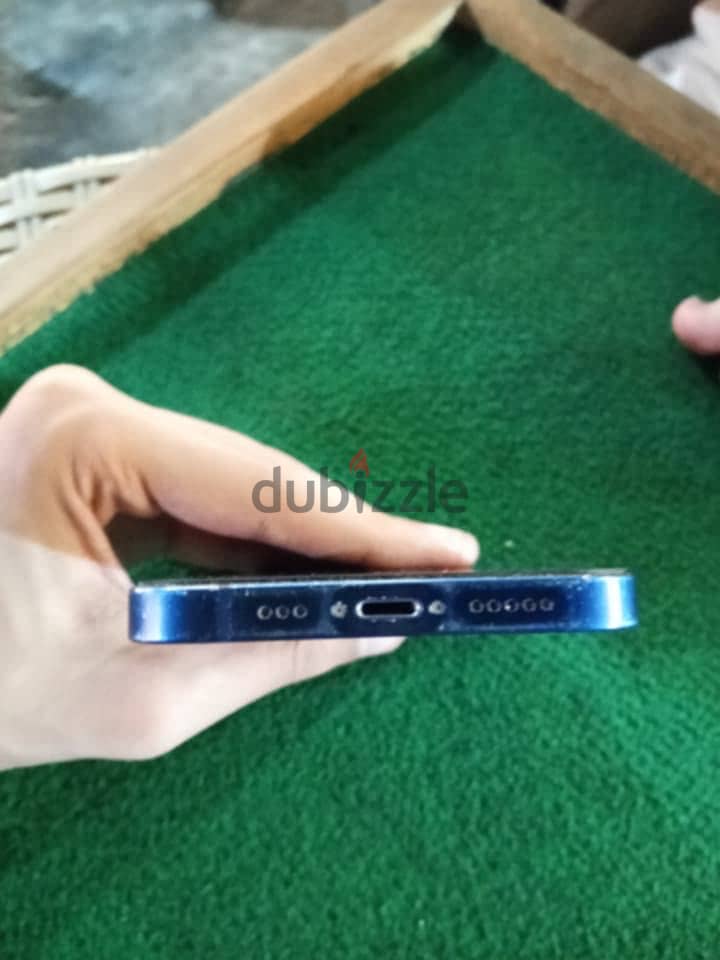 Apple - iPhone 12 5