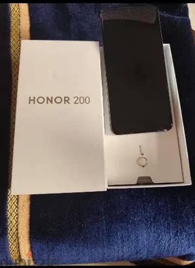 Honor 200