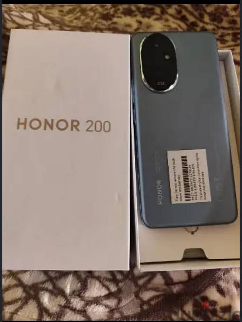 Honor 200 1