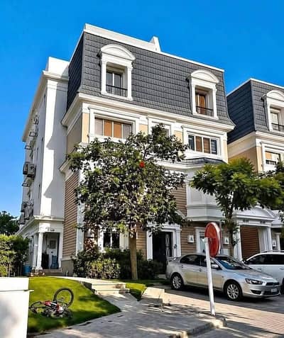 Resale I Villa in Mountain View iCity | Private Roof | Ready to Move