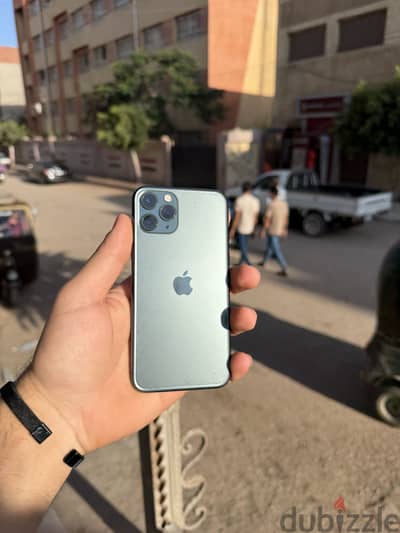 آبل - آيفون 11 برو