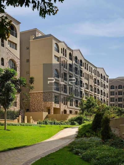 شقه للبيع في جرين سكوير اوبن فيو علي لاند سكيب وبااقل سعر في السوق وافضل تقسيمه داخليه مع الاهلي صبور في مدينه المستقبل