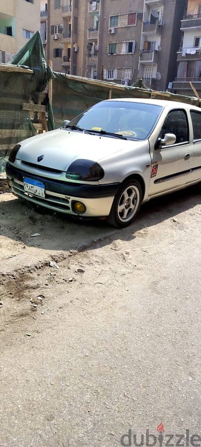 Renault Clio 2001
