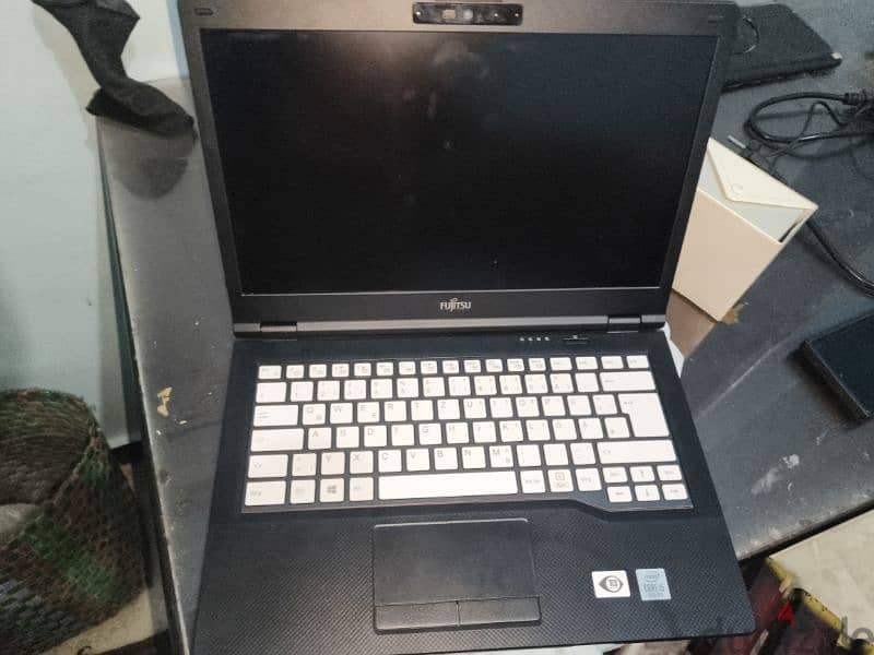لابتوب fujitsu 6