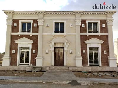 فرصه مميزه فيلا مستقله  بمساحه ارض لا تتكرر 1170م للبيع في ماونتن فيو هايد hyde park