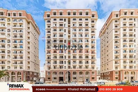 كلوب هاوس تشطيب كامل كمبوند مغلق دوبلكس للبيع في صواري