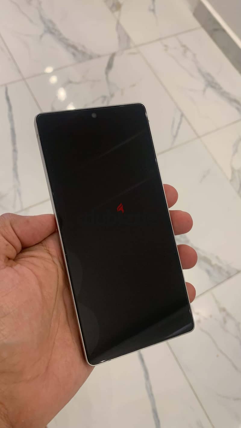 Samsung S25 Ultra 2
