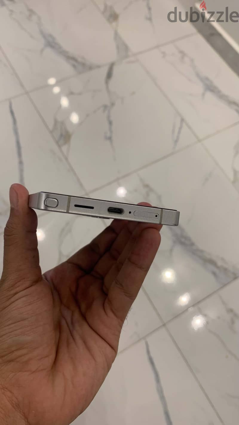 Samsung S25 Ultra 4