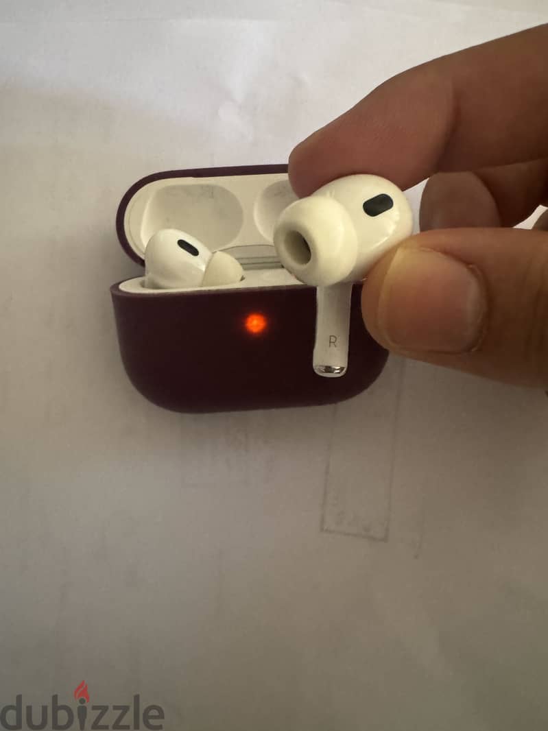 Apple AirPods Pro 2nd Gen Type C 2
