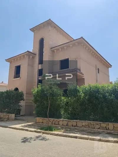 فيلا ستاند الون متشطبه بالكامل استلام فوري بسعر لقطه في كمبوند ريحانه - التجمع الاول Rehana