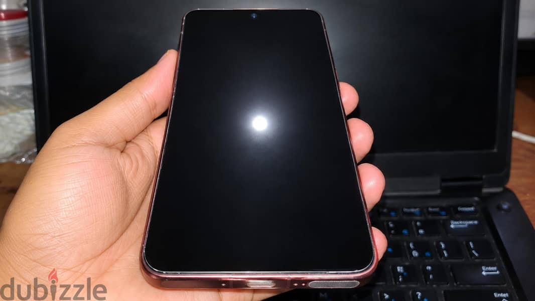 Vivo V70 5G 1