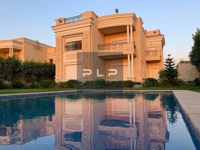 فيلا تاون هاوس ريسيل استلام فوري لوكيشن مميز للبيع في كمبوند فاونتن بارك - التجمع