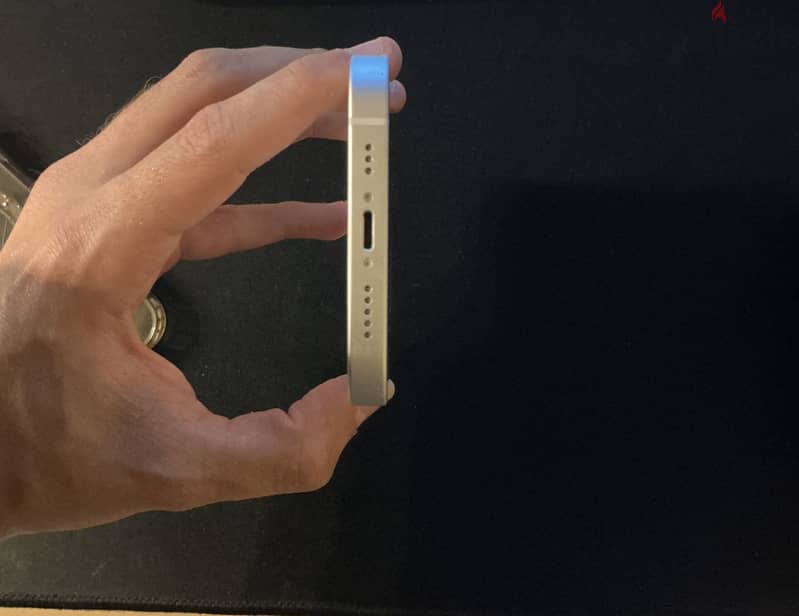 Apple - iPhone 14 1