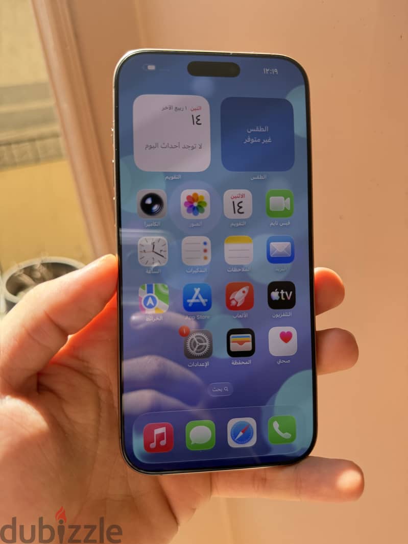 Apple - iPhone 16 Pro Max 3