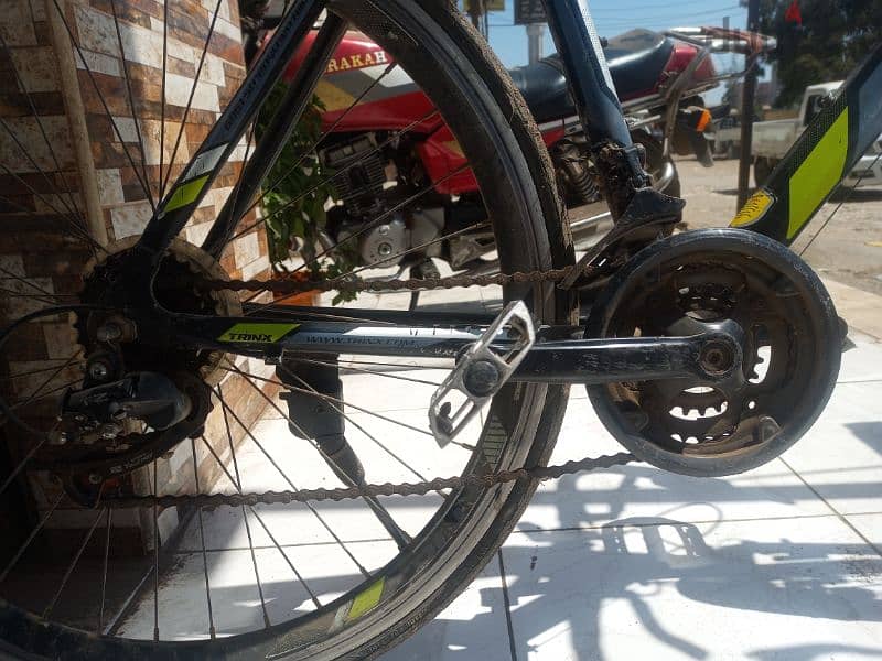 Trinx R330 6