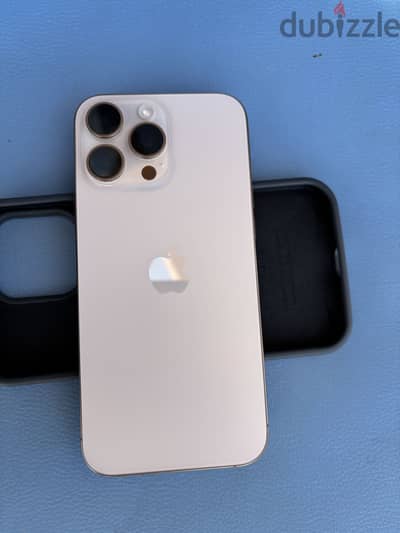 Apple - iPhone 16 Pro Max