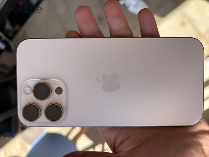 Apple - iPhone 16 Pro Max 2