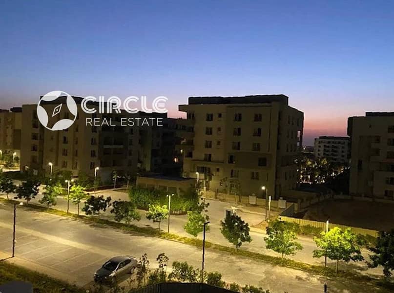 شقة بـ٤ غرف نوم في كومباوند ذا سكوير، صورة ٥ من ١٢