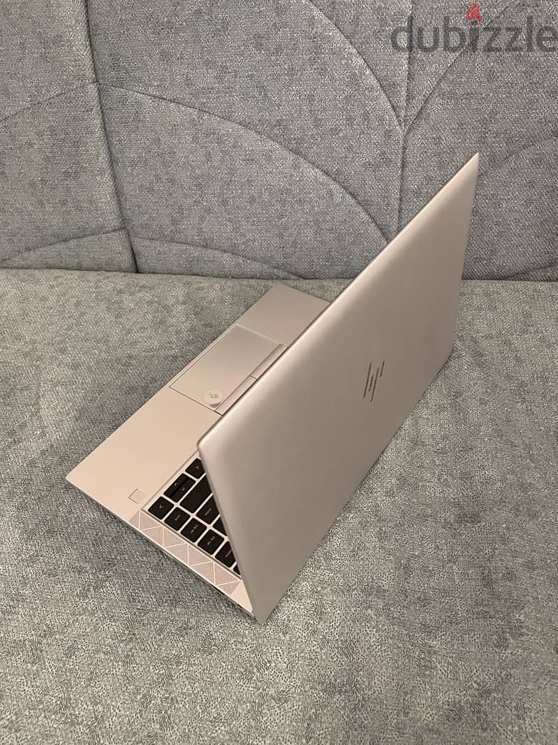 لاب توب hp 1