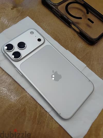 Apple - iPhone 17 Pro Max