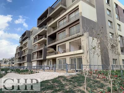 شقة للبيع للاستلام الفوري بسعر شامل الصيانة في  بالم هيلز القاهرة الجديدة Palm Hills New Cairo