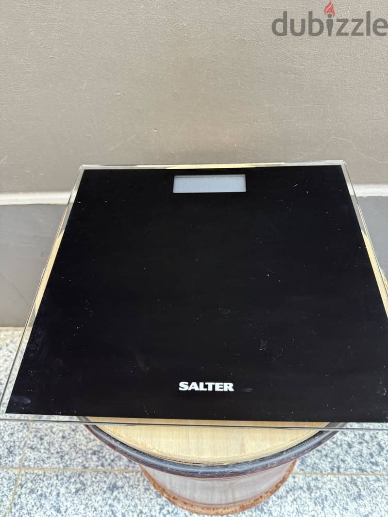 Weight scale 1
