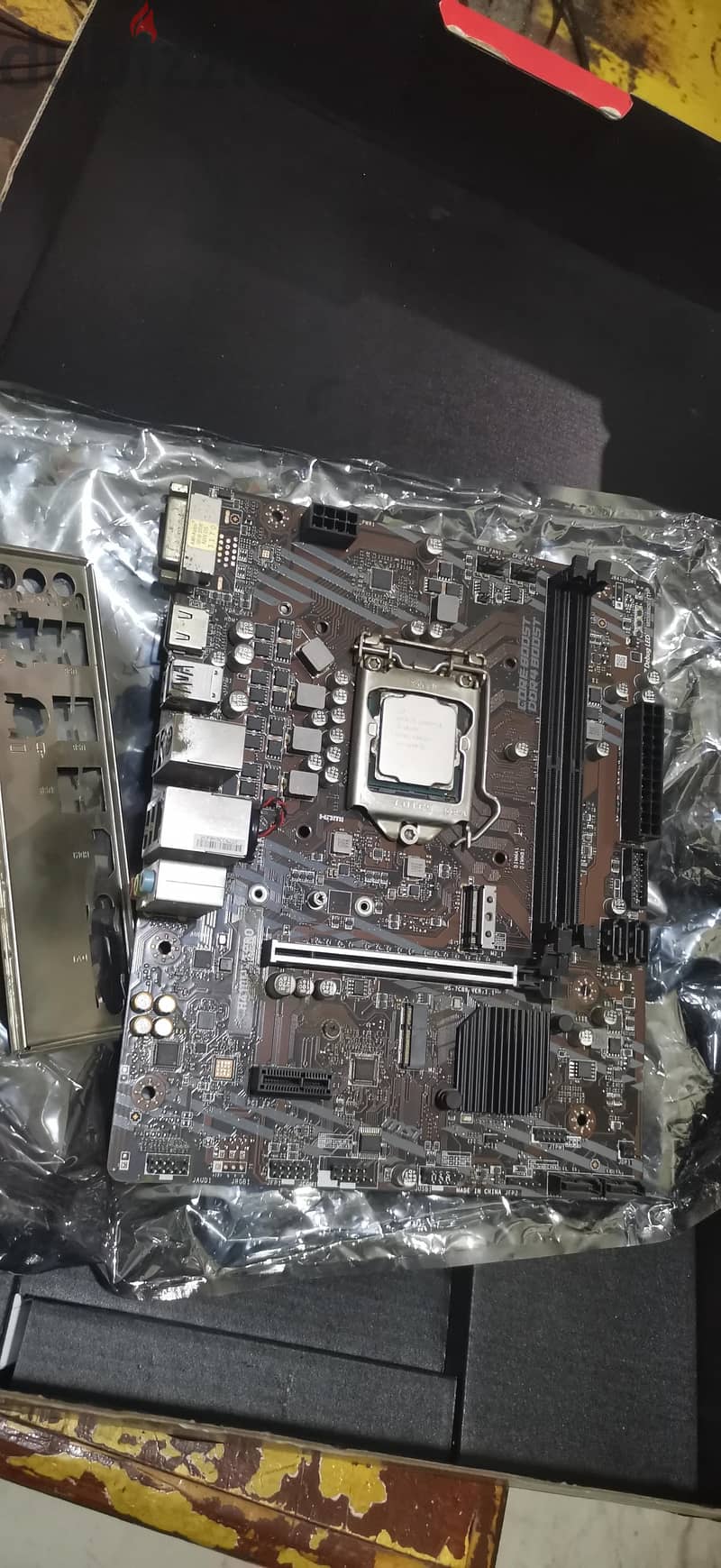 H410 MSI + I3 10100F 5
