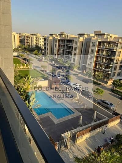 شقه للبيع في المراسم فيفث سكوير 3 غرف وجاردن 105 متر متشطبه بالكامل باقل سعر