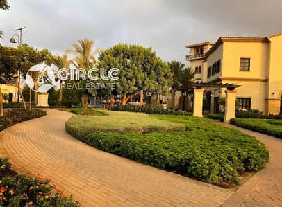 Luxury Semi-furnished 175 sqm BUA twin house on a 260 sqm plot featuring 3 master bedrooms for sale in Mivida New Cairo.