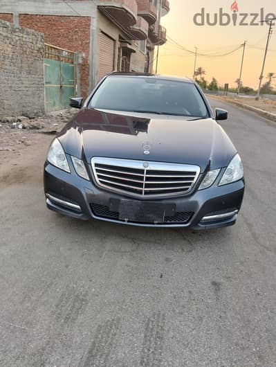مرسيدس بنز إيه 200 2013