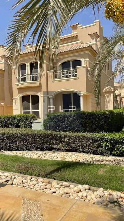 توين هاوس للبيع باقل من سعر السوق ريسيل جاهزة علي السكن في كمبوند الباتيو اورو من لافيستا