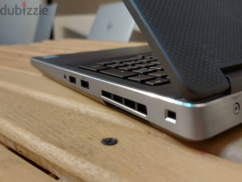 Dell precision 7540 1