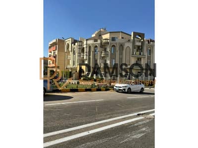 176 sqm apartment for sale, immediate delivery, super lux, prime location in Narges 1, opposite Tulip Hotel, 1 min from South 90th Street.