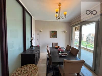  Luxury Apartment for Rent in Azad  فرصة مميزة للإيجار في Azad لشقة راقية 1st Use، بمساحة 150 sqm، بتصميم أنيق وتشطيبات فاخرة وفرش مميز، جاهزة للسكن