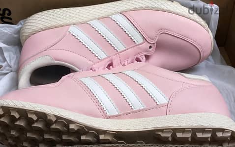 adidas sneakers forest Grove