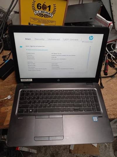 hp zbook 17g3 ram 8 ssd512 vga nivdia 8g nivdia screen 17 inch