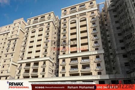 تشطيب فندقي مطلات مفتوحة علي شارع ولاند سكيب شقة للبيع في سموحة