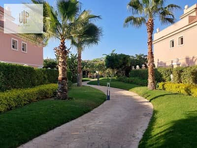 Duplex for sale in Creek Town Compound, Fifth Settlement, on Suez Road with a private garden and direct view of the lake, immediate delivery