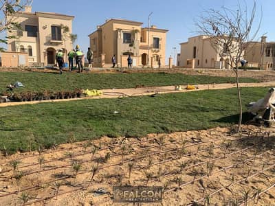 فيلا للبيع في سيتي جيت فيو بانورامي مفتوح  باميز سعر في افضل لوكيشن وخصوصيه فائقه واقرب استلام وخطط دفع مرنه بدون اي فوايد  سيتي جيت | دقائق من قطامية