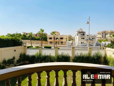 فيلا للايجار مفروش  كمبوند رويال ستى