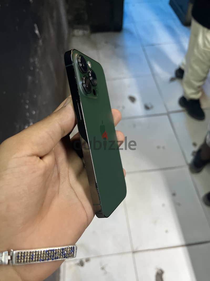 آبل - آيفون 13 برو 2