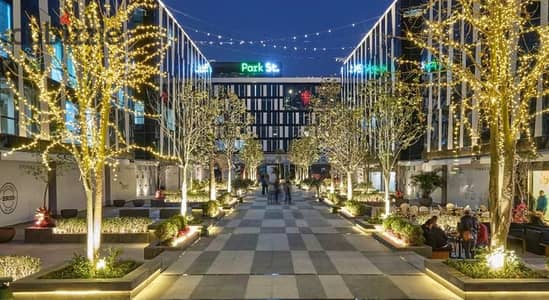 Office for rent Mall Park Street Sheikh Zayed 90 meters distinctive location second floor fully finished with air conditioners