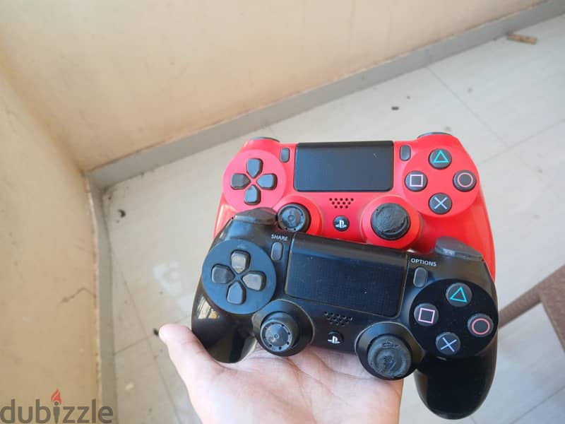 Playstation4 Slim 4