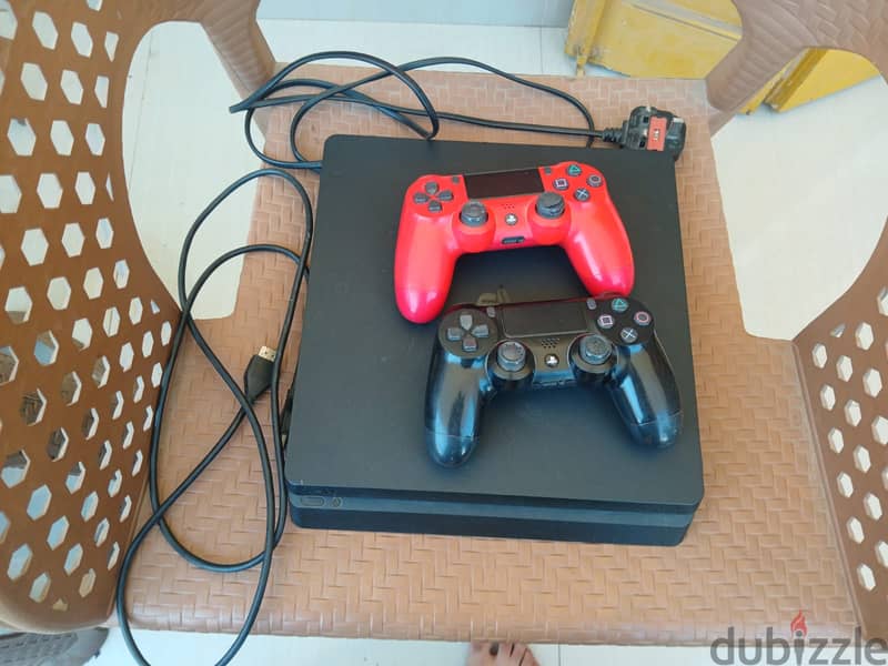 Playstation4 Slim 7