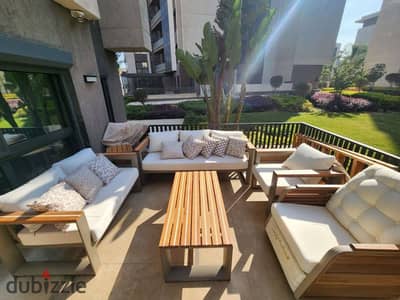 Corner 3bedroom apartment with a huge discount featuring lake & central park views on Suez Road near AUC Mivida Hyde Park  Palm Hills