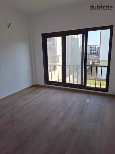 (Fifth Square - المراسم)، شقة 160متر مميزة أول سكن بتشطيبات راقية