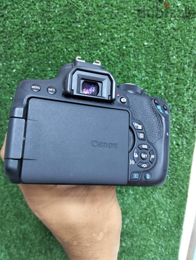 Canon 750D 3