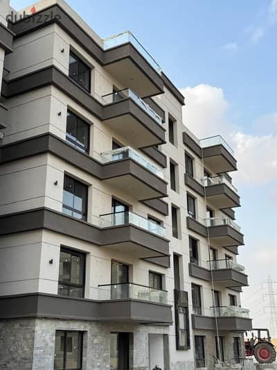 Full Pool & Garden View For 3Bed Apt In Dejoya New Zayed